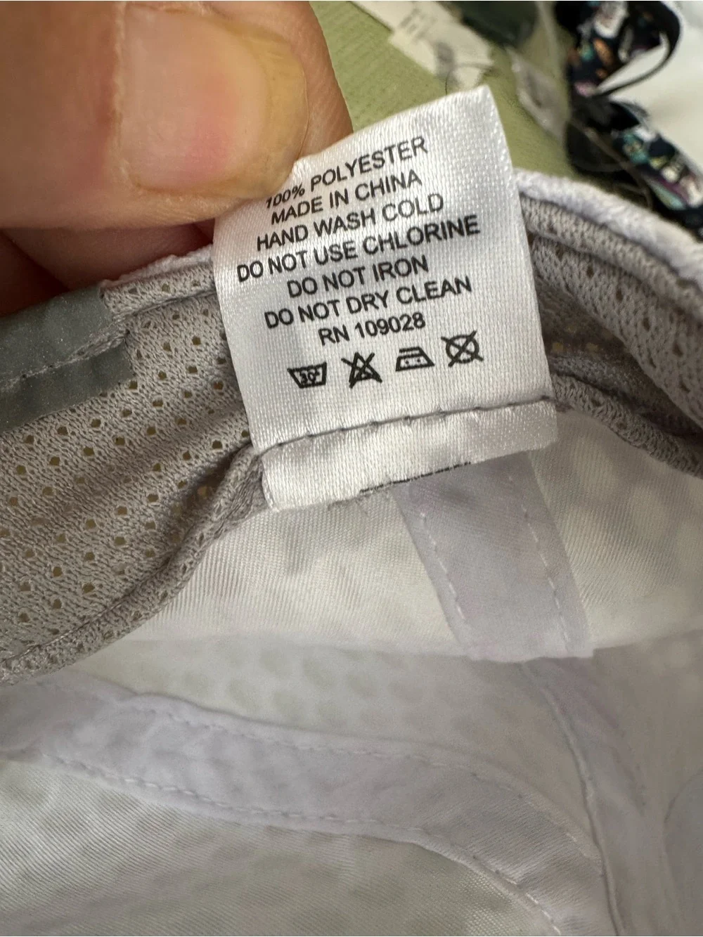 Hind White OS Honey Comb textured 6 panel running activities ball cap NWOT